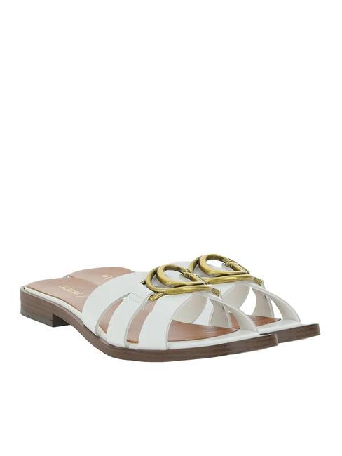 GUESS SYMO Sandali bassi in pelle white - Scarpe Donna