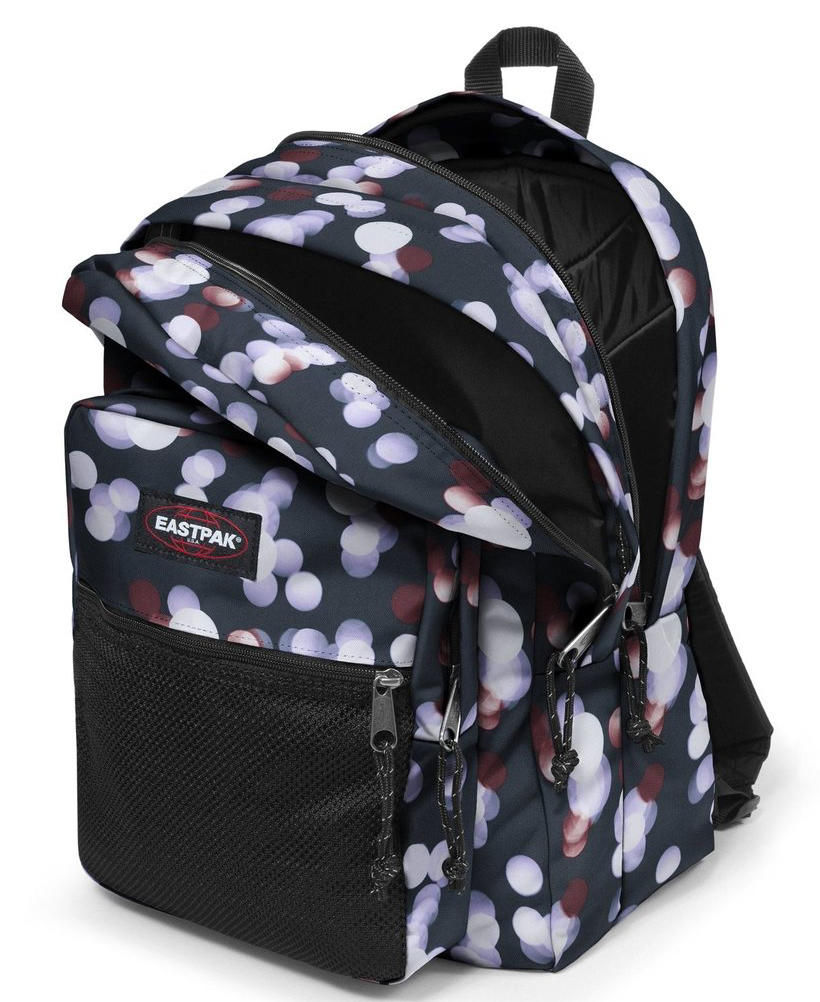 eastpak pinnacle