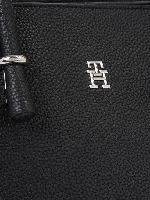 tommy hilfiger th logo